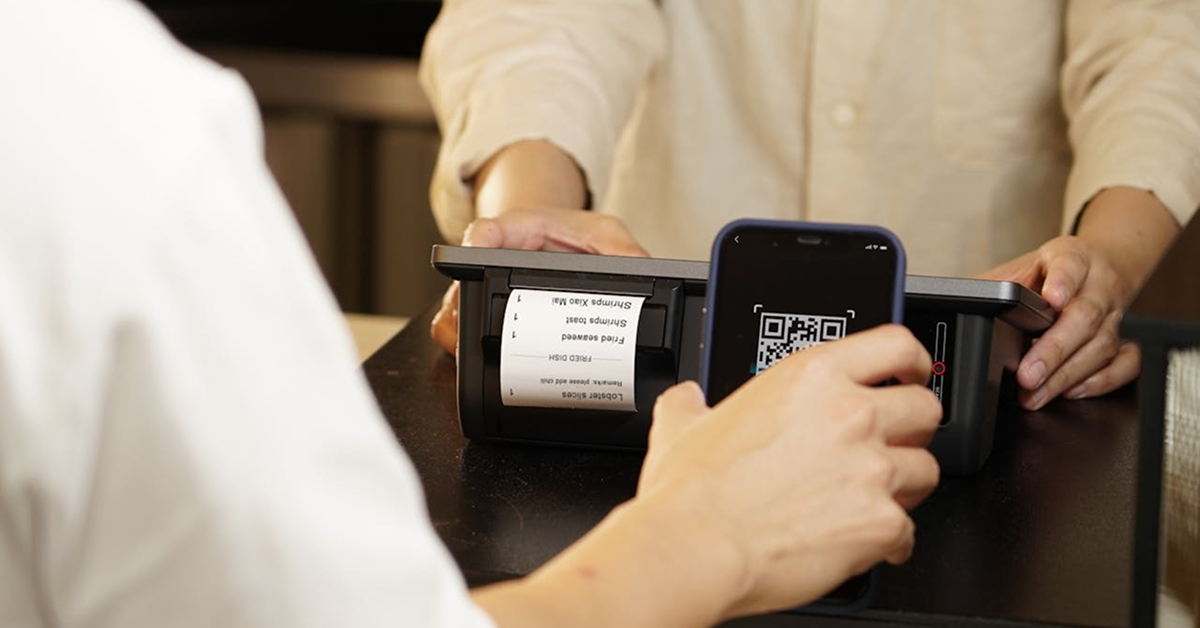 Digital vs physical loyalty cards: pros and cons